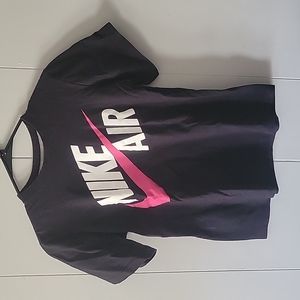 Nike short sleeve shirt